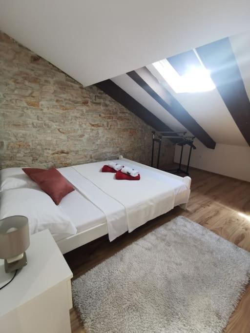 Loft Apartment PUY Exterior foto